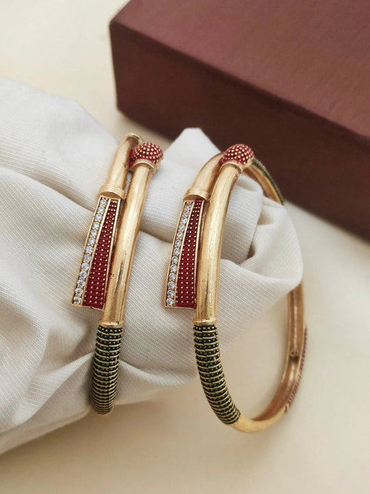 Kiran Bangles (Set of 2)