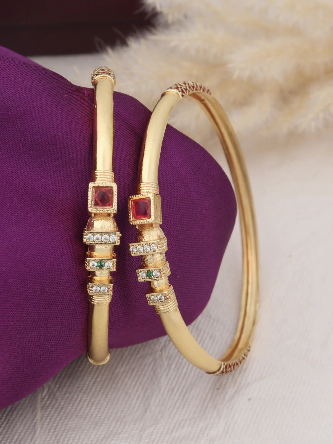 Riya Bangles (Set of 2)